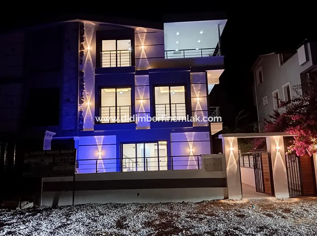 3 1 Frontfassade Villa Mit Pool Im Stadtteil Hisar In Aydin Didimde