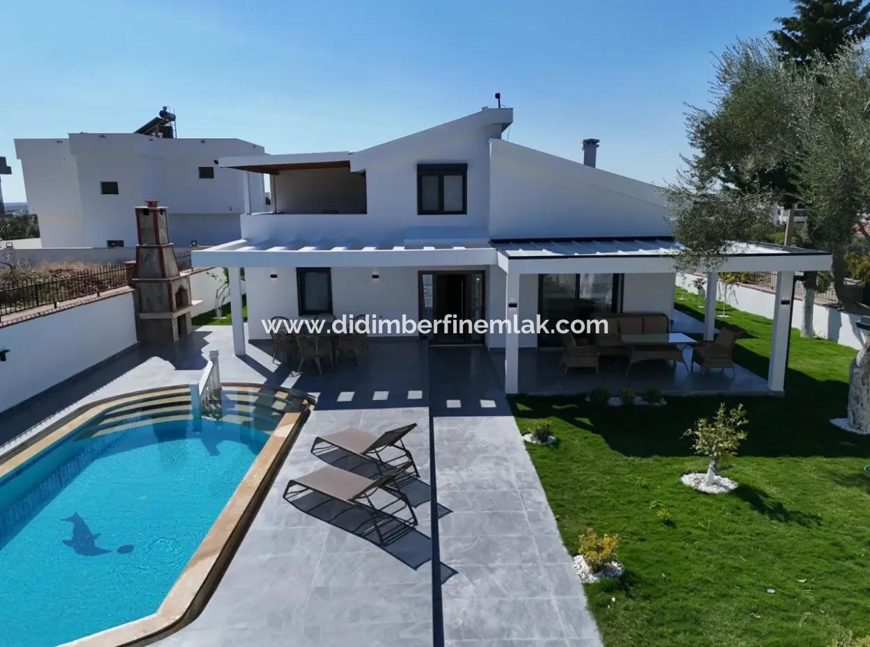 Didim''de Müstakil Havuızlu Bahçeli Villa