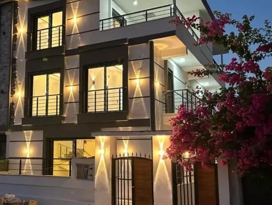 3 1 Frontfassade Villa Mit Pool Im Stadtteil Hisar In Aydin Didimde
