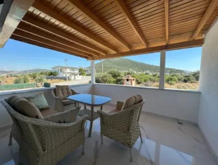 Didim''de Müstakil Havuızlu Bahçeli Villa