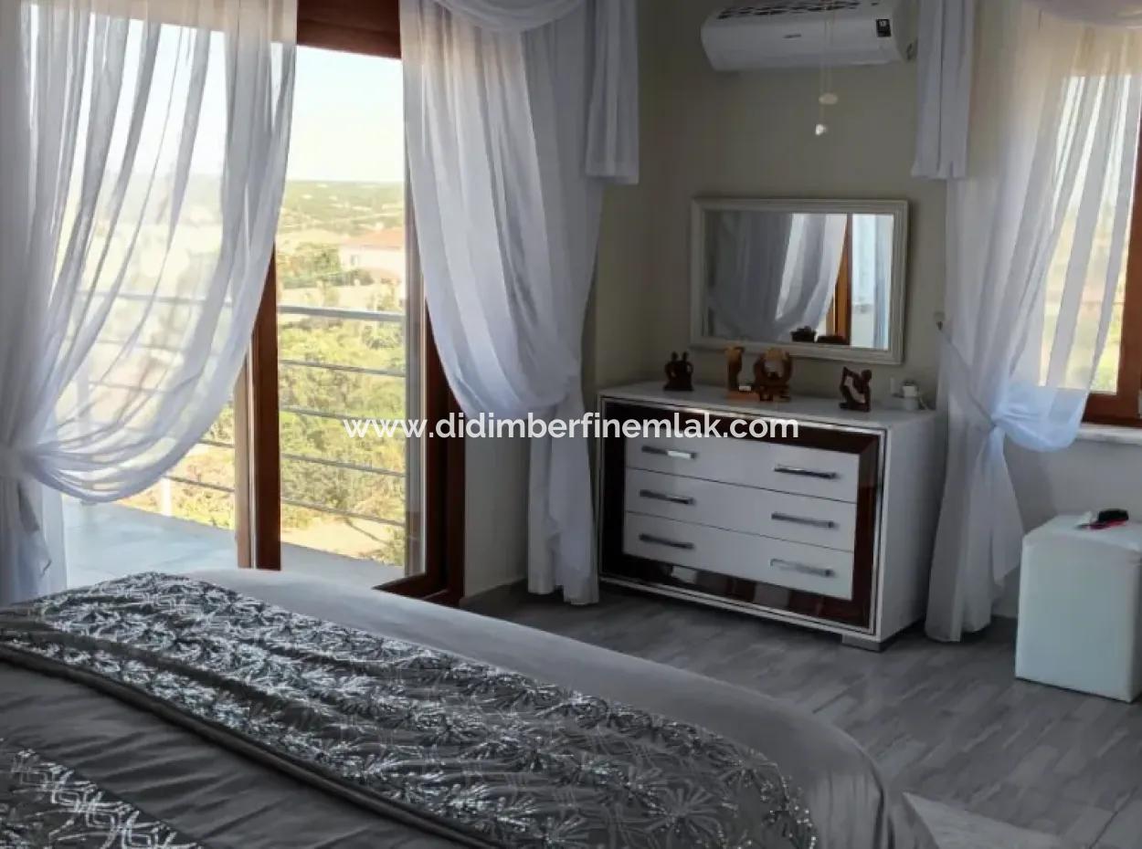 Luxury Villa For Sale In Yesiltepe