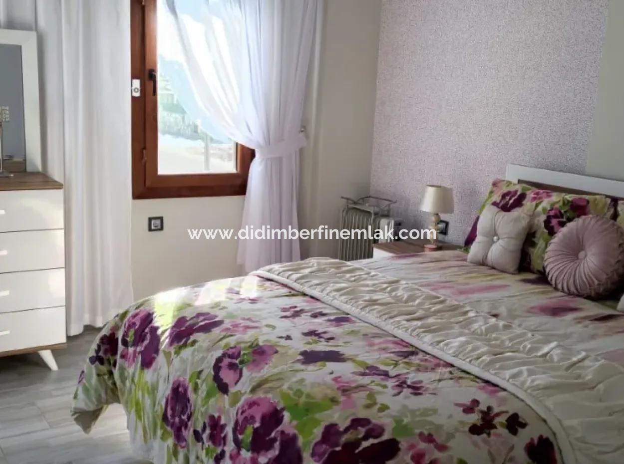 Luxury Villa For Sale In Yesiltepe