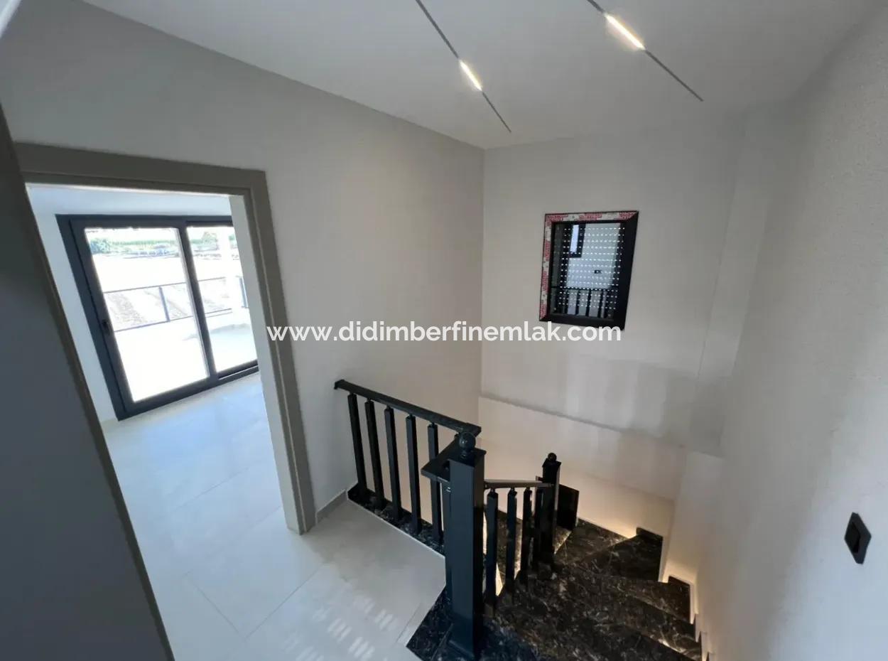 4 1 Villa For Sale In Hisar Neighborhood In Aydin Didimde