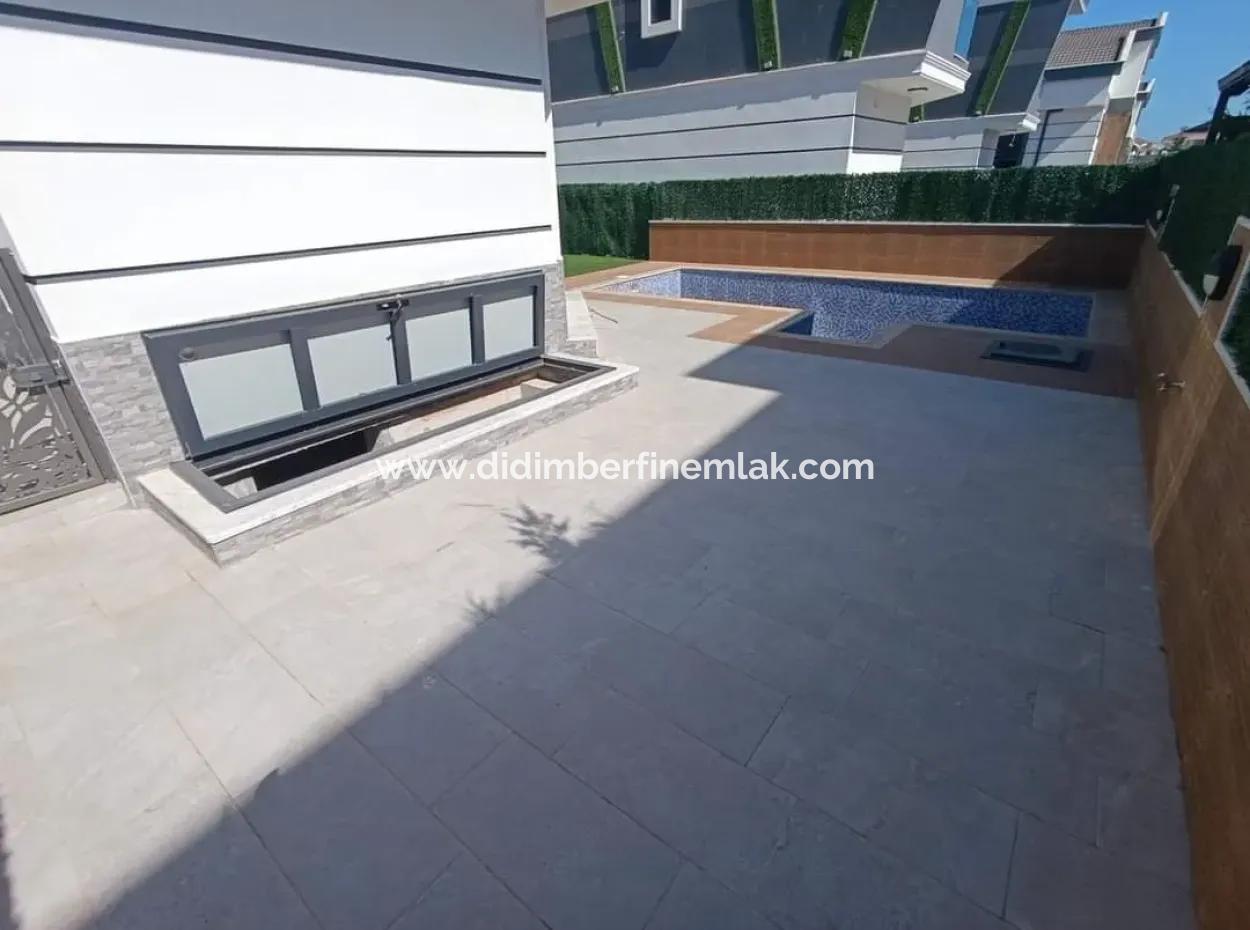 Sea View Villas In Didim Efeler Neighborhood