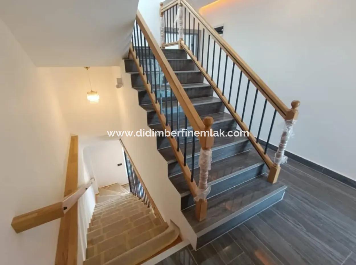 Sea View Villas In Didim Efeler Neighborhood