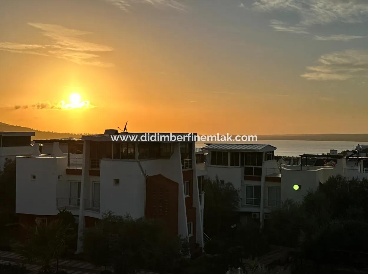 2 1 Villas For Sale In A Complex In Akbukte