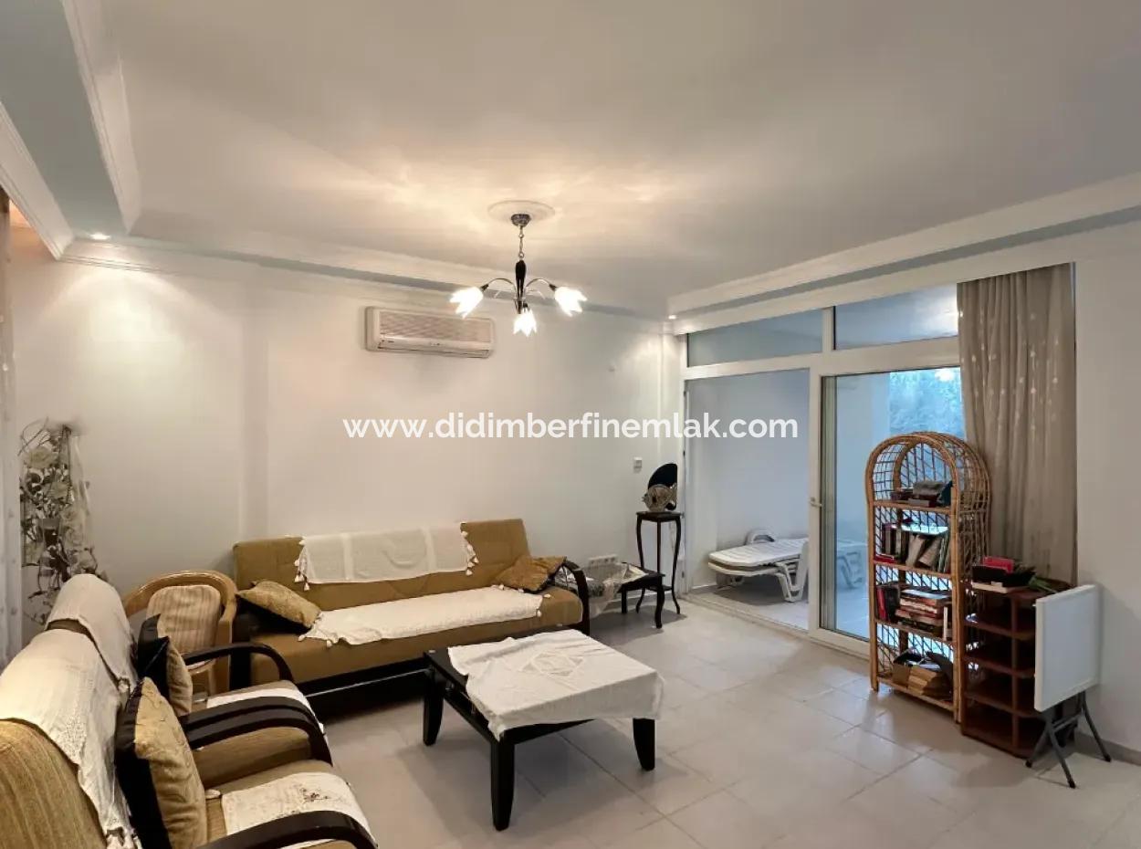 2 1 Villas For Sale In A Complex In Akbukte