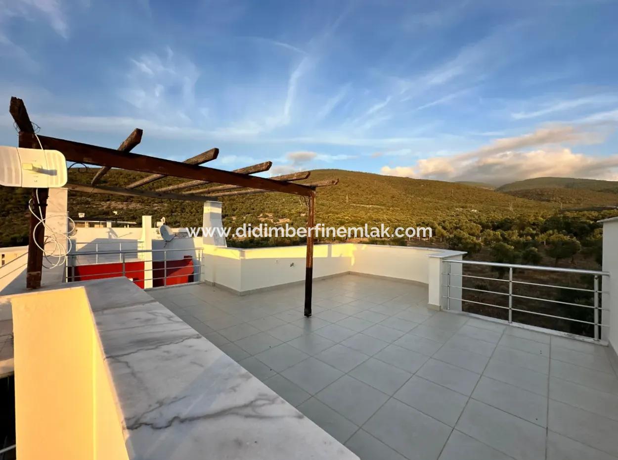 2 1 Villas For Sale In A Complex In Akbukte