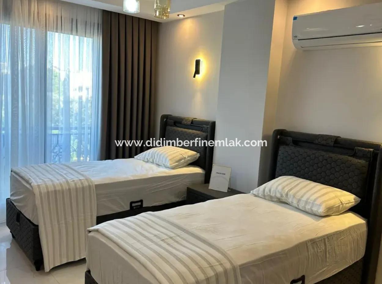 Detached Villa With Pool Close To The Sea In Çamlik Neighborhood Of Aydin Didimde