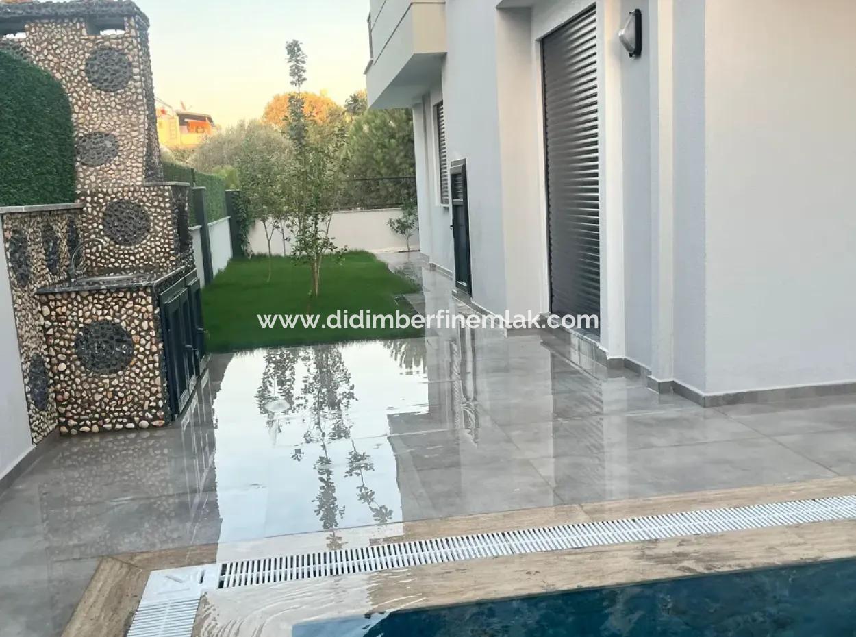 Detached Villa With Pool Close To The Sea In Çamlik Neighborhood Of Aydin Didimde
