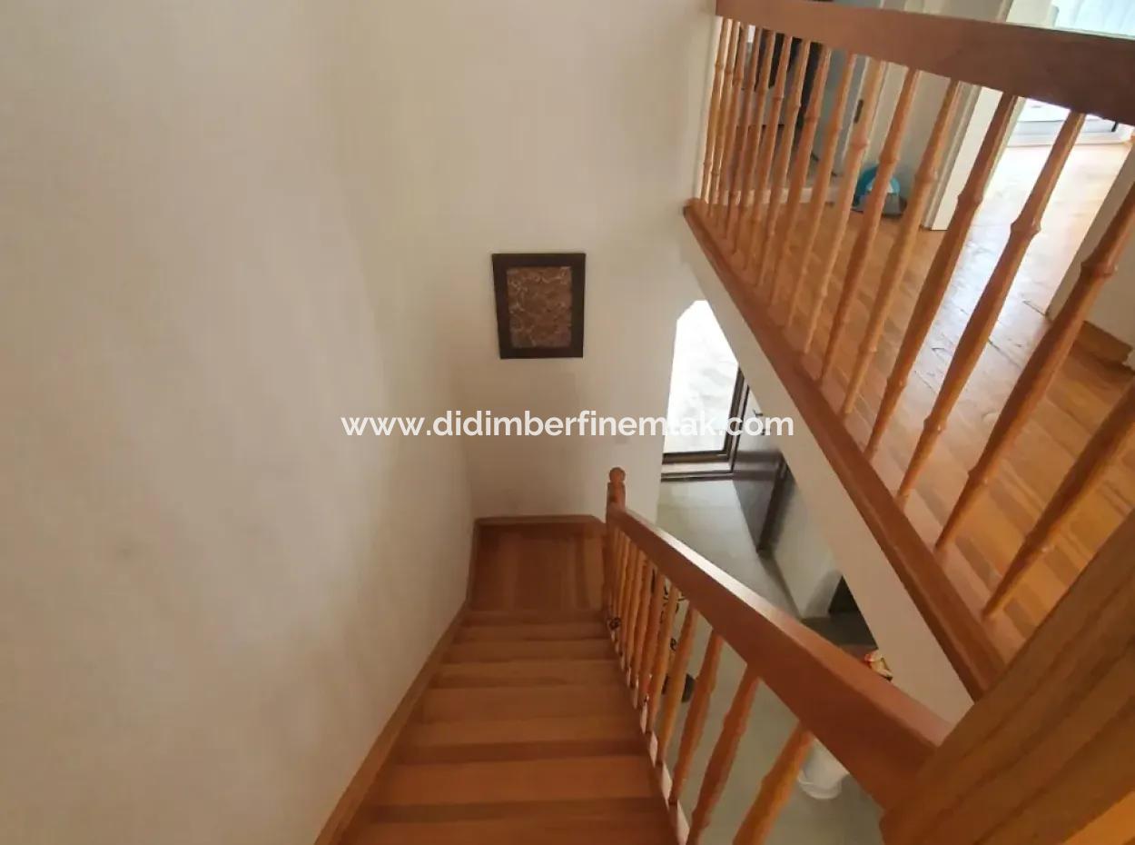 3 1 Villa At A Distance Of 50 M From Aydin Didim Ataturk Boulevard