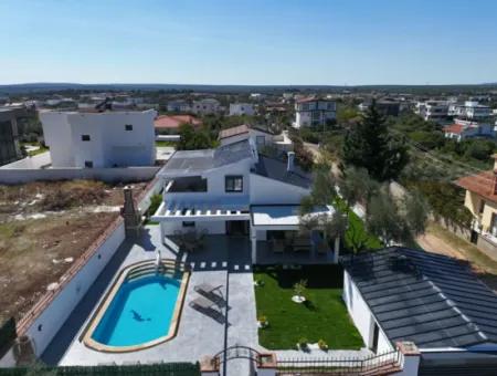 Didim''de Müstakil Havuızlu Bahçeli Villa