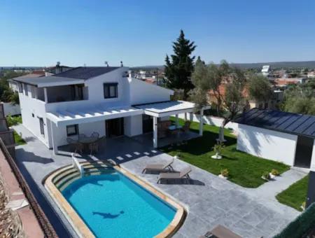 Didim''de Müstakil Havuızlu Bahçeli Villa