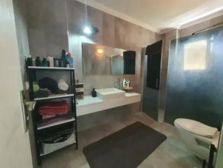 Didim'de Seyrantepede Satılık Havuzlu 4+1 Villa