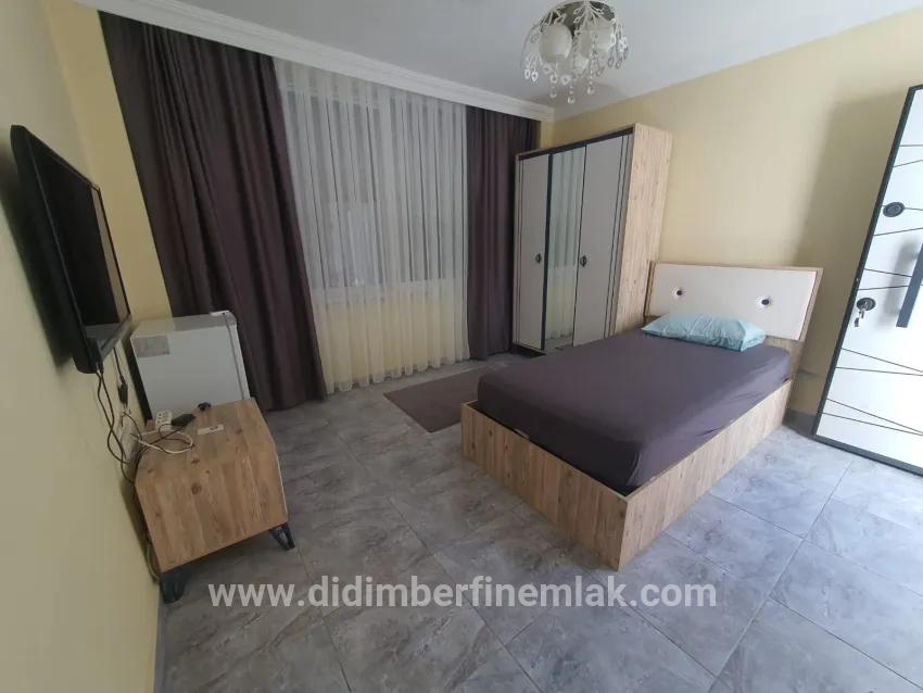 Didim Akyeniköy Ak-yeniköy Mah. Satılık 5+2 Villa - 1.400 m²