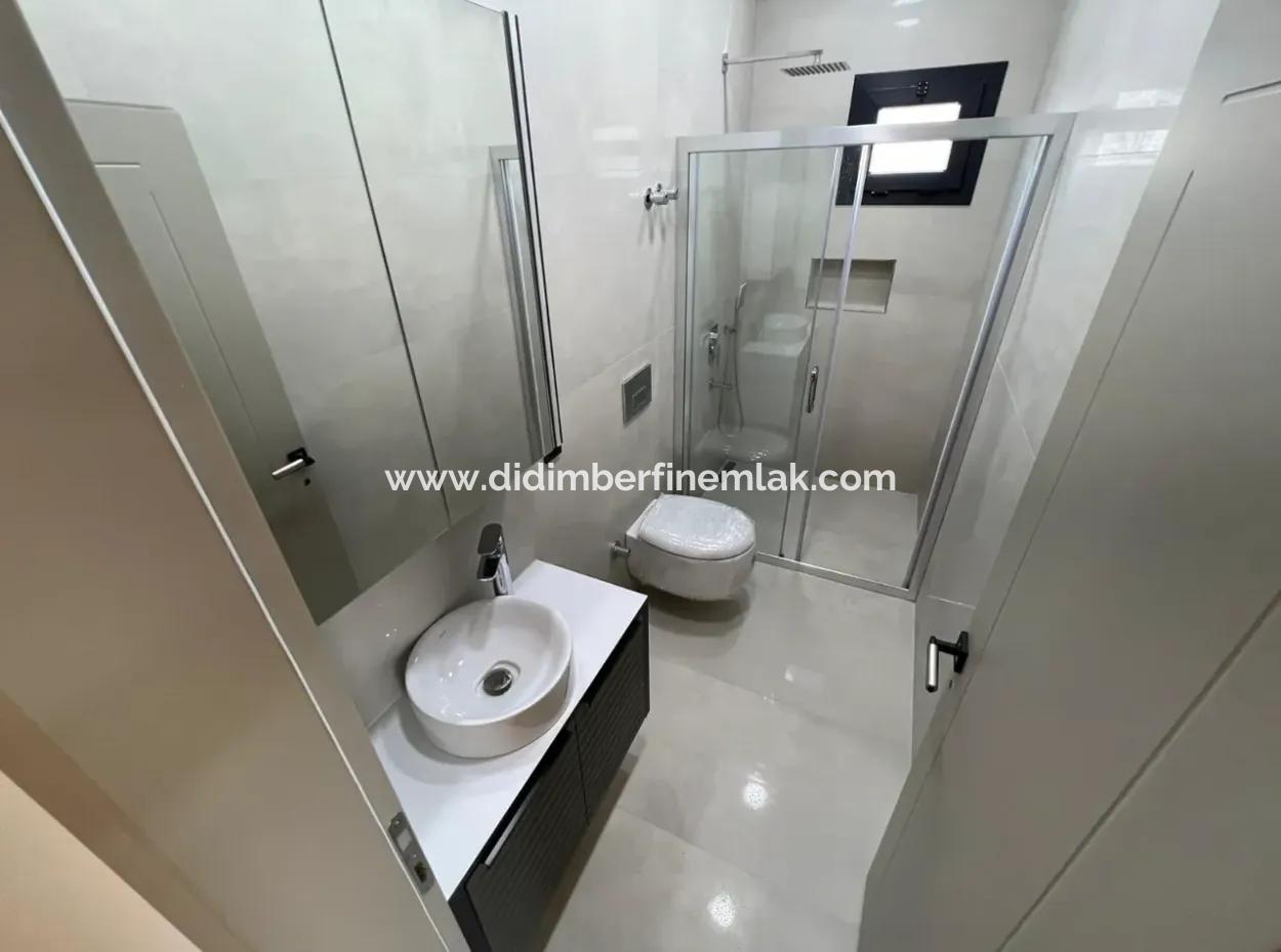 Aydın Didimde Hisar Mahallesinde 4+1 Satılık Villa