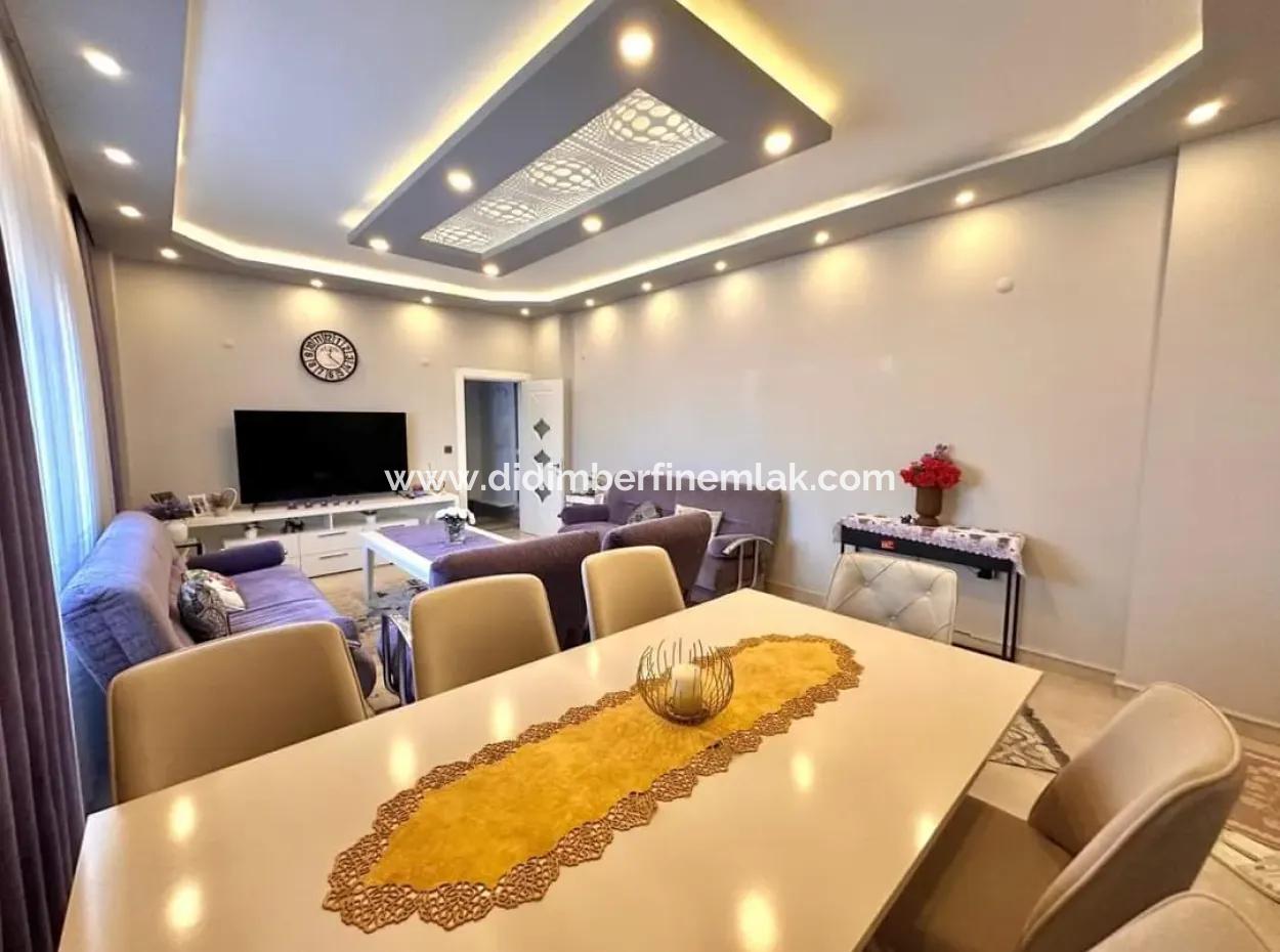 Didim Hisar Mahallesinde Havuzlu Villa