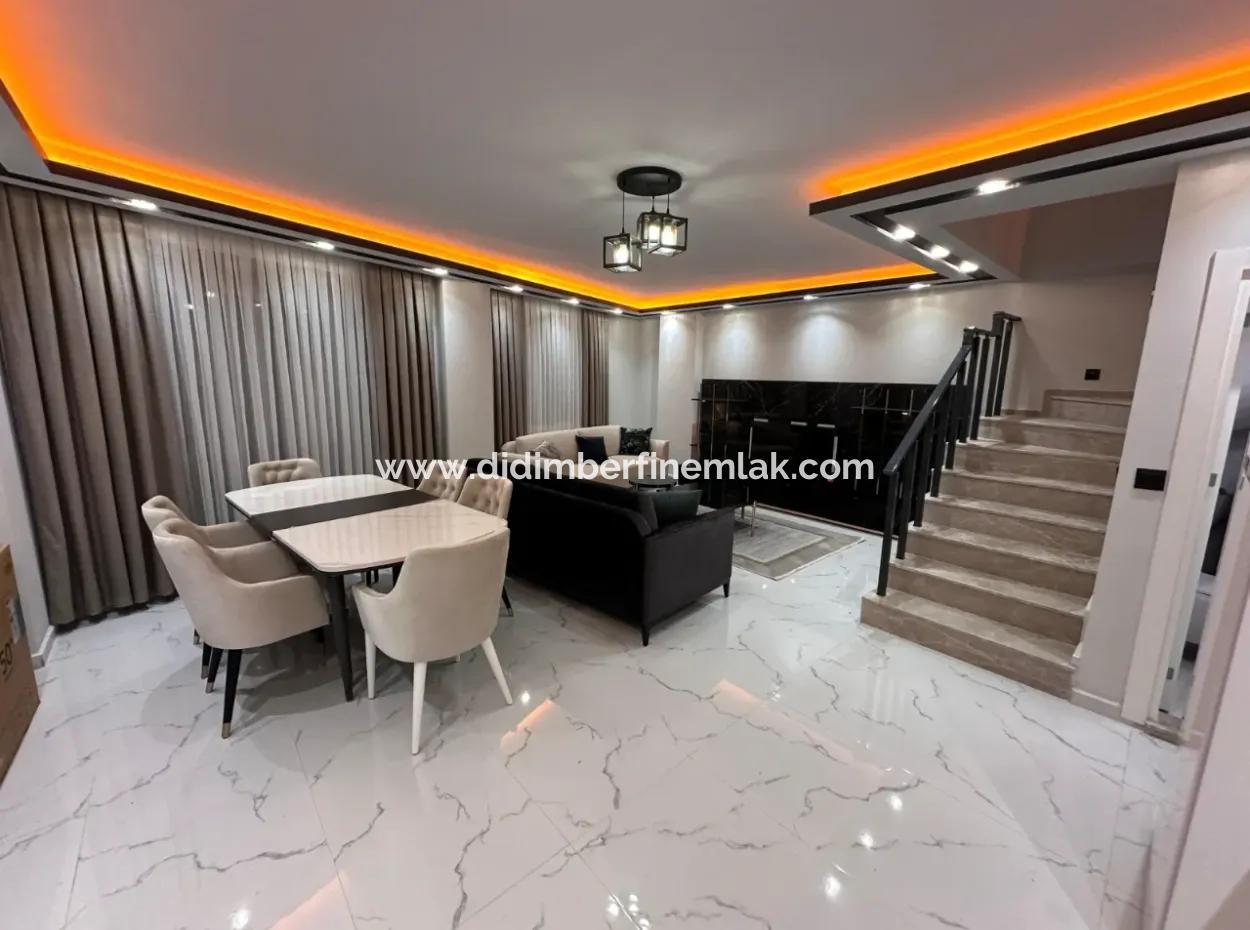 Aydın Hisar Mahallesinde3+1 Eşyalı Satılık  Villa