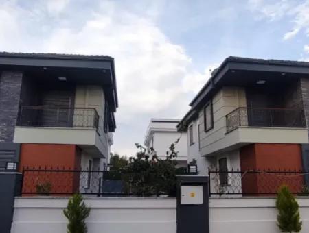 Aydın Didim Çamlıkta Denize Yürüme Mesafesinde Akıllı Tam Müstakil Villa
