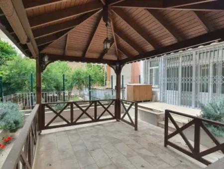 Aydın Didim  Atatürk Bulvarına 50 M  Uzaklıkta 3+1 Villa