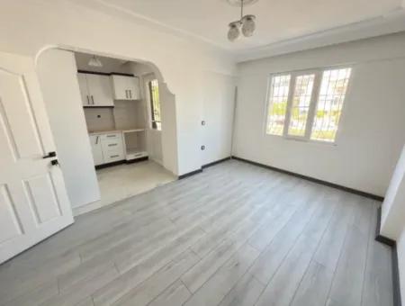 Didim   Efelerde  Liman Yoluna Sıfır 2+1 Daire