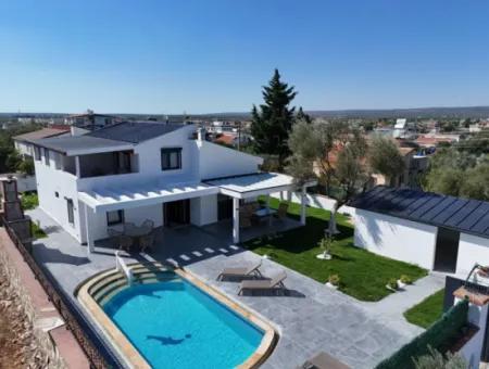 Didim''de Müstakil Havuzlu Bahçeli Villa