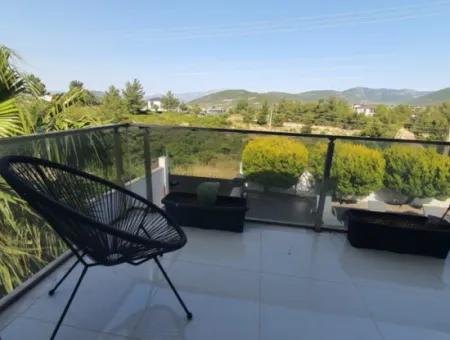 Didim'de Seyrantepede Satılık Havuzlu 4+1 Villa